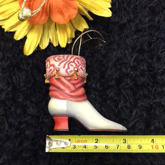 “Princess Paisley” Heirloom Ornament Shoe/Boot Decor - Picture 13 of 13